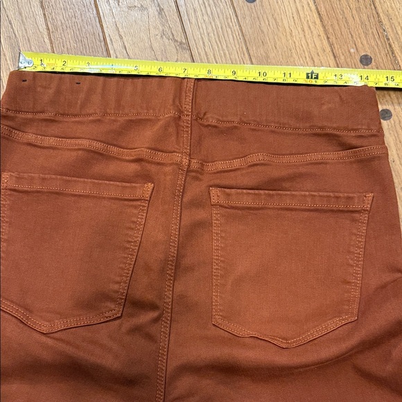 Liverpool Women's Skinny Jeans in Rust - Picture 6 of 6